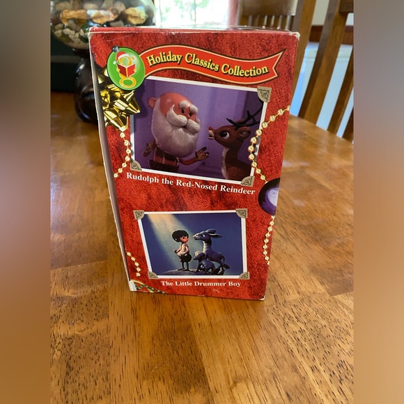 Vintage Christmas VHS set - Picture 5 of 7